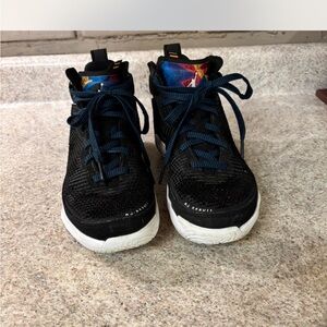 Youth Size 5 Air Jordan 37